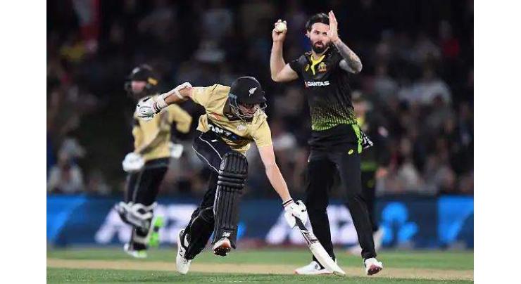 New Zealand v Australia first T20 scores
