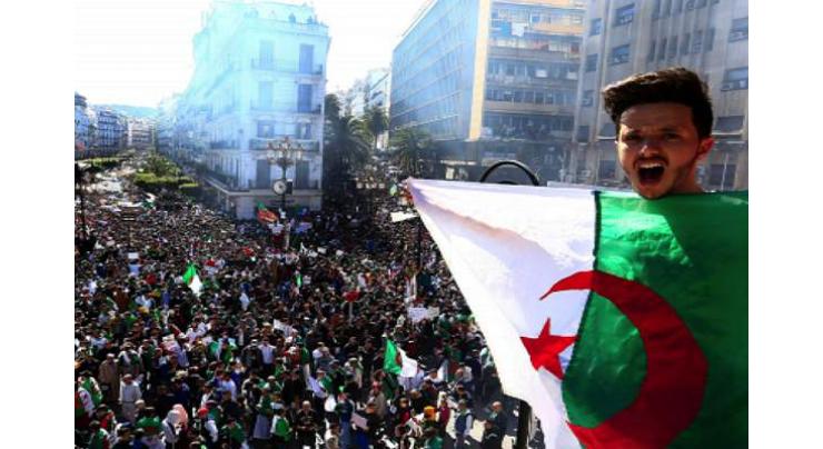 Algerian police out in force on protests anniversary
