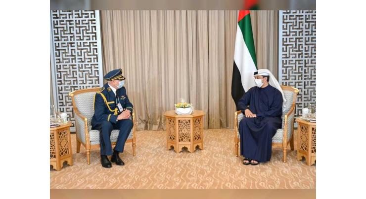 Mansour bin Zayed receives Algerian Air Force Commander