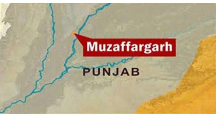 Six outlaws held in muzaffargarh
