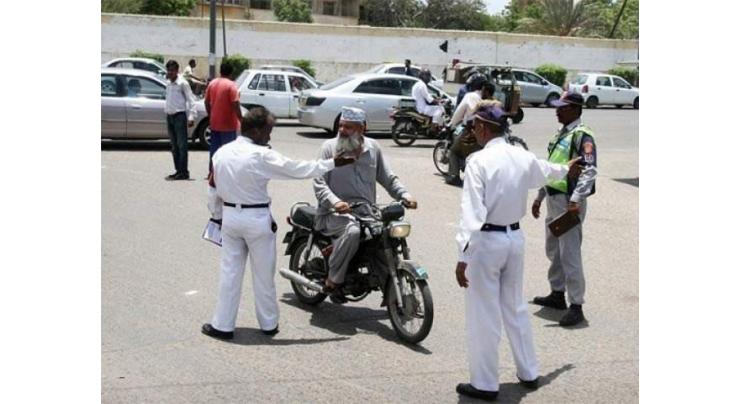 SP directs for taking strict action against traffic violators
