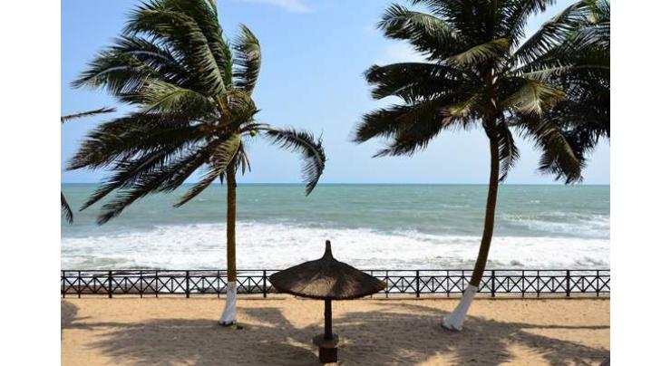 12 Ghanaian teenagers drown at closed beach
