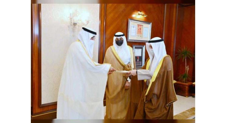 UAE Ambassador presents credentials to Kuwaiti Foreign Minister