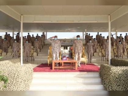 أحمد بن طحنون يشهد احتفال القوات المسلحة بتخريج الدفعة الـ14 المجموعة الثانية