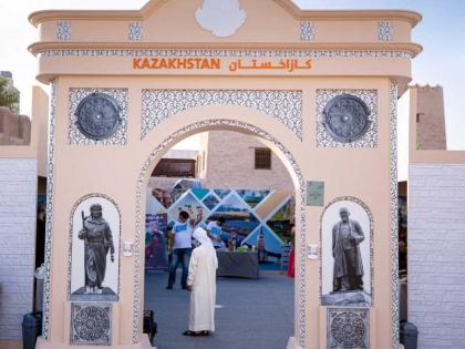 جناح كازاخستان في أيام الشارقة التراثية يحظى بتنوع ثقافي و تراثي يجذب مختلف الزوار