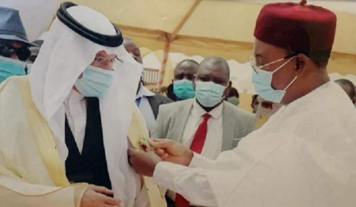President Issoufou awards OIC Secretary-General Niger’s Highest Honor