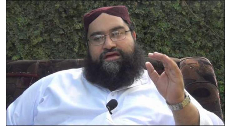 Hafiz Muhammad Tahir Ashrafi urges masses to receive vaccine

