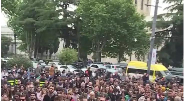 Georgian Police Detain 12 Activists During Opposition Rally in Tbilisi