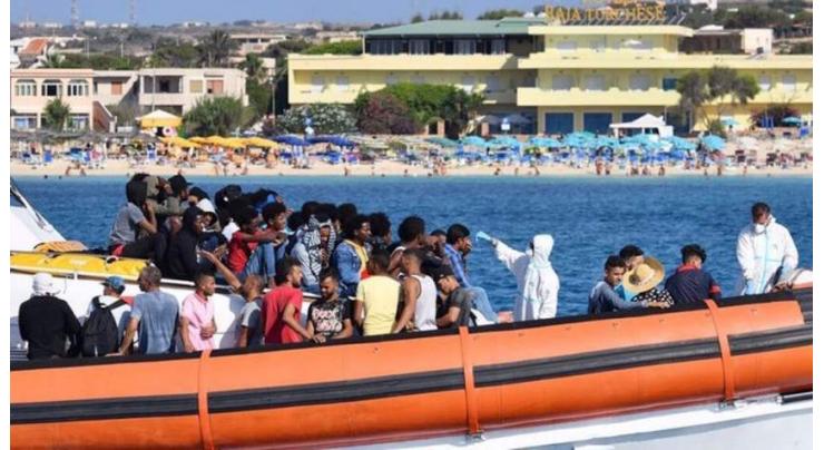 270 migrants off Italy in critical state: rescue group
