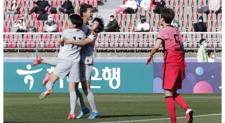 China's women beat S. Korea 2-1 in Olympic play-off first leg
