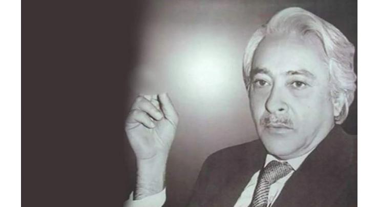 Famous poet 'Munir Niazi' remembered on his 93rd birth anniversary
