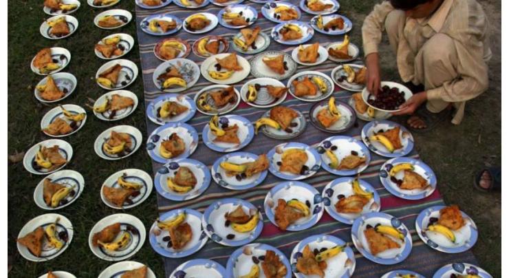 Free sehri, iftar arrangements in Multan
