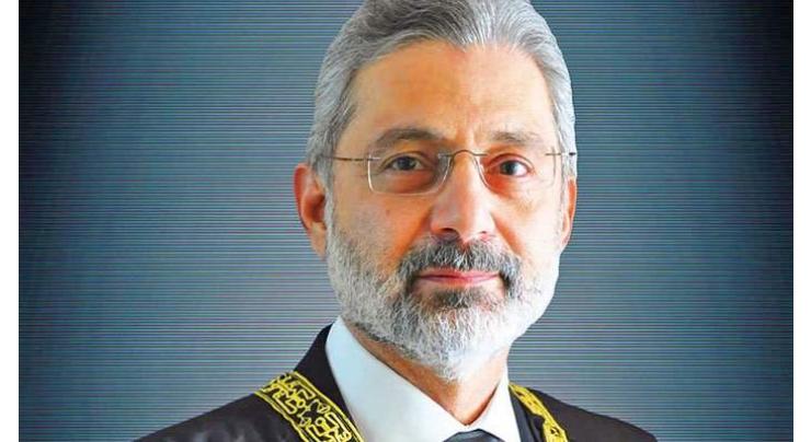 SC bars justice Qazi Faez Isa from making any comment on politicians