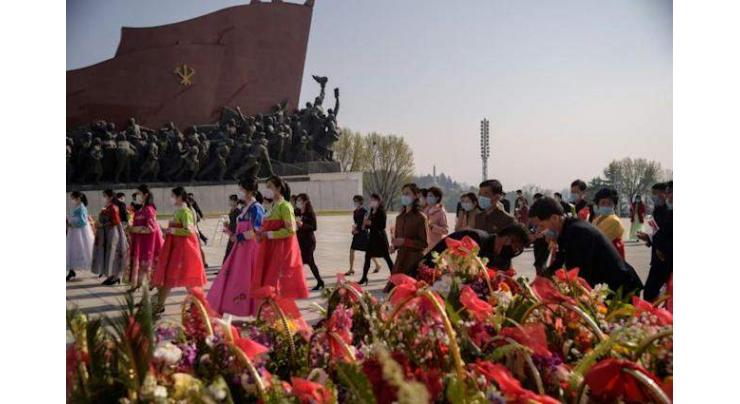 North Koreans mark anniversary of founder's birth
