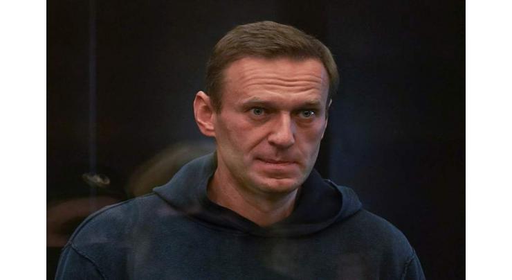 Doctors denied access to 'very weak' Navalny
