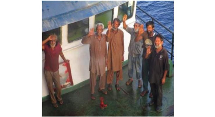 Pakistan Navy Bold Operations At Sea To Rescue Stranded Pakistani Sea Farers