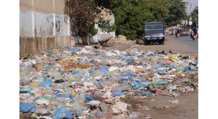 Garbage heaps irk residents in Dhoke Elahi Bukush
