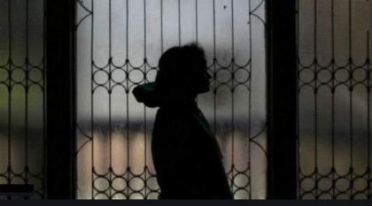 السجن خمس سنوات بحق امرأة آسیویة أجبرت فتاة علی الدعارة في البحرین