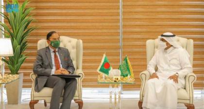 نائب وزير الحج والعمرة يستقبل سفير بنغلاديش لدى المملكة