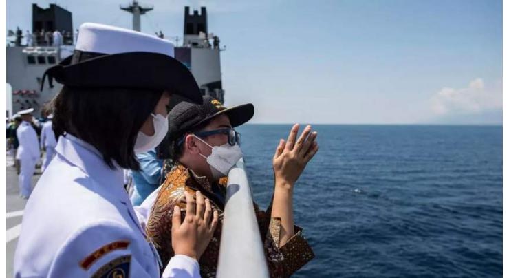 Chinese Navy to help Indonesia salvage sunken submarine
