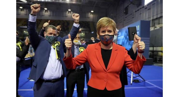 Scottish independence party seeks majority in 'knife-edge' count
