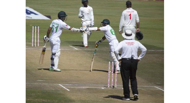 Pakistan declare after Nauman out for 97
