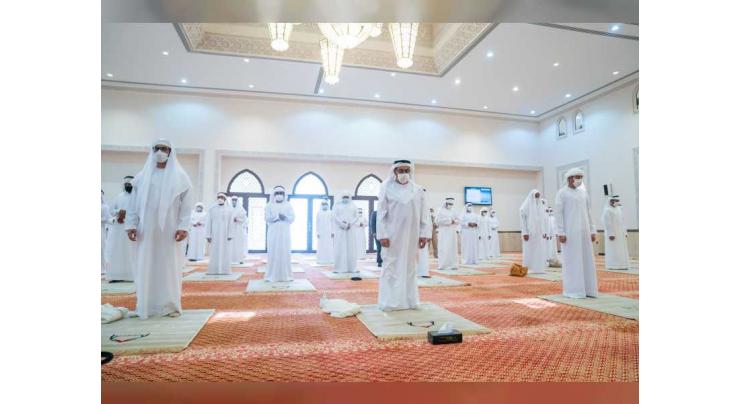 Hamdan bin Zayed performs Eid al-Fitr prayers