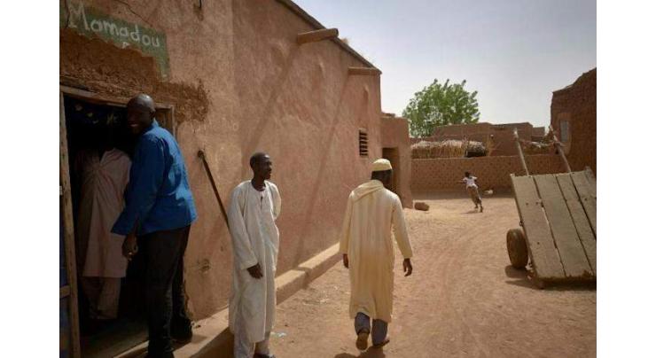 Mali strike paralyses banks and government offices
