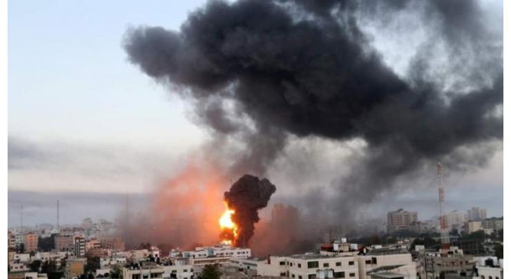 Israeli strikes kill 11 Syria troops: monitor
