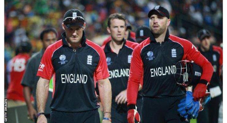 English cricketers’ old tweets land their team into trouble