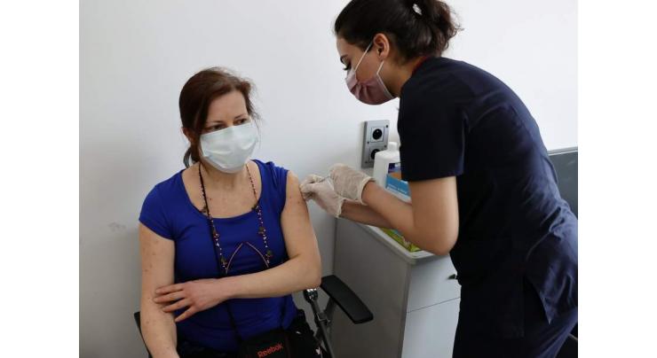 Turkey widens vaccination campaign to include those over 45
