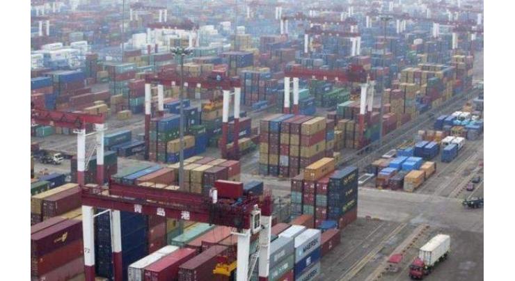 China's weekly coastal bulk freight index falls
