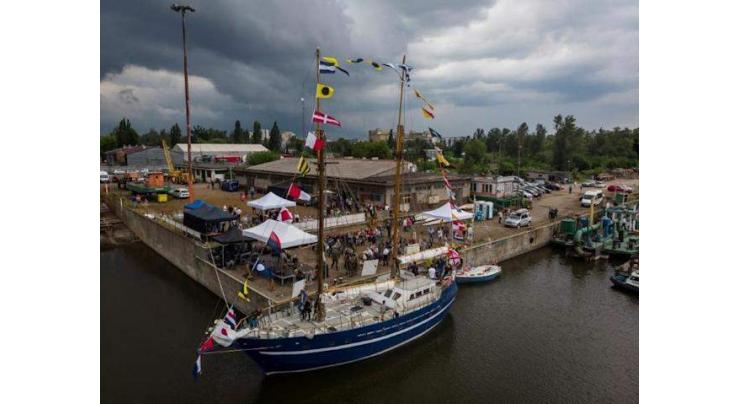 'Unique' boat built by homeless Poles prepares to set sail
