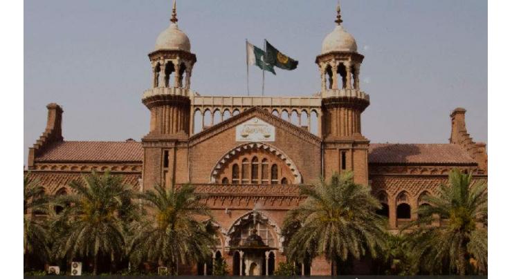 Lahore High Court rejects written apology of SP

