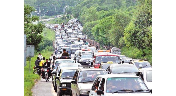 DC for comprehensive plan to solve traffic congestion in Murree
