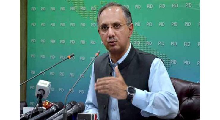 PML-N govt. unshelved 4,000MW RE projects to make money through LNG  deals: Omar
