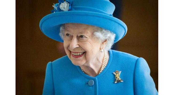 Puppets, performers, parades for queen's 70-year reign
