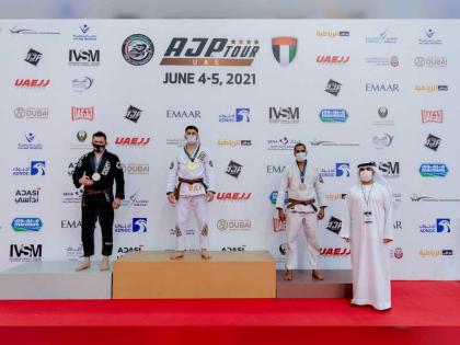 أبطال وبطلات الإمارات يتصدرون بطولة الإمارات الوطنية لمحترفي الجوجيتسو برصيد 95 ميدالية
