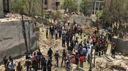 مقتل 3 أشخاص و اصابة 21 آخرین اثر تفجیر فی مدینة لاہور