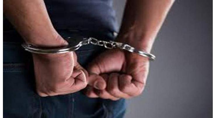10 drug peddlers, bootlegger, illegal weapon holders arrested
