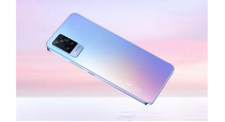 Experts’ opinion on vivo V21: Forget All Your Night Photography Worries