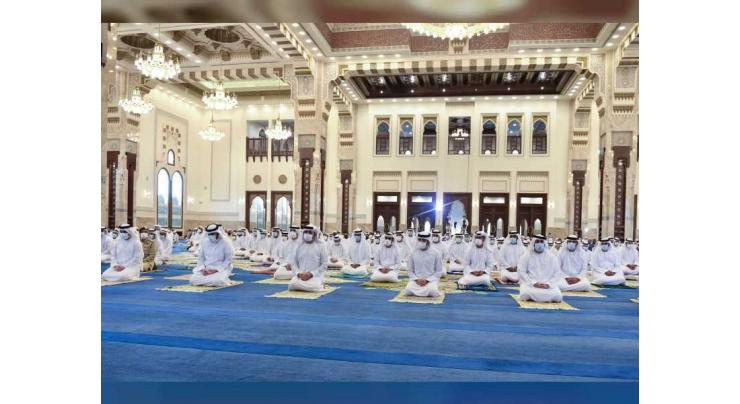 Hamdan bin Mohammed bin Rashid performs Eid Al Adha prayer at Sheikh Rashid Mosque