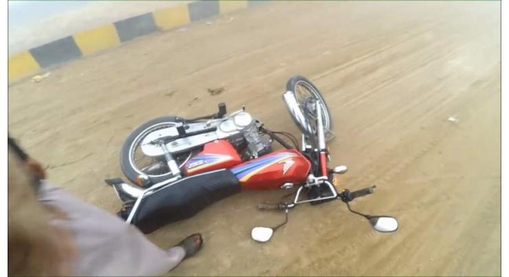 Motorcyclist hit to death in sargodha
