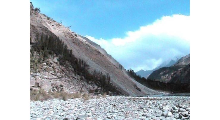 KKH is still closed at Tata Pani in Diamer area due to landslides
