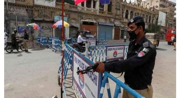 Closure of business, transport during lockdown irks Karachi'ites
