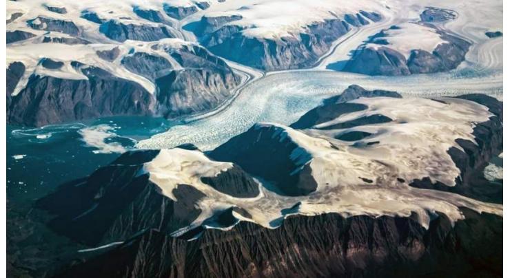 Heatwave causes massive melt of Greenland ice sheet
