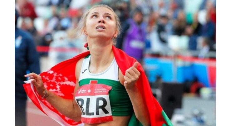 Czechs offer asylum to Belarus athlete
