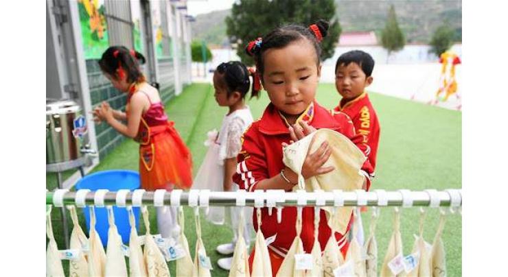 China to promote standard Chinese in preschools
