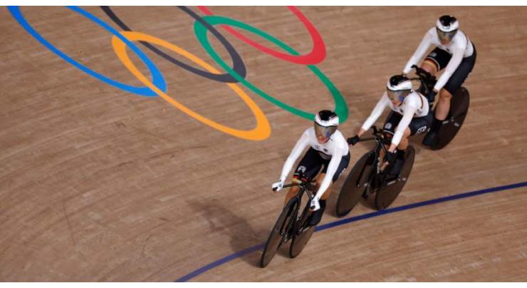 Germany face Britain in team pursuit final as records tumble
