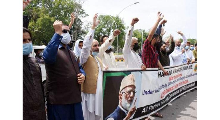 APHC-AJK holds protest outside Indian High Commission
